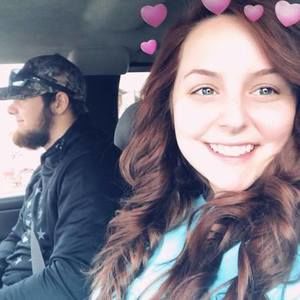 Meet your Posher, Hayley